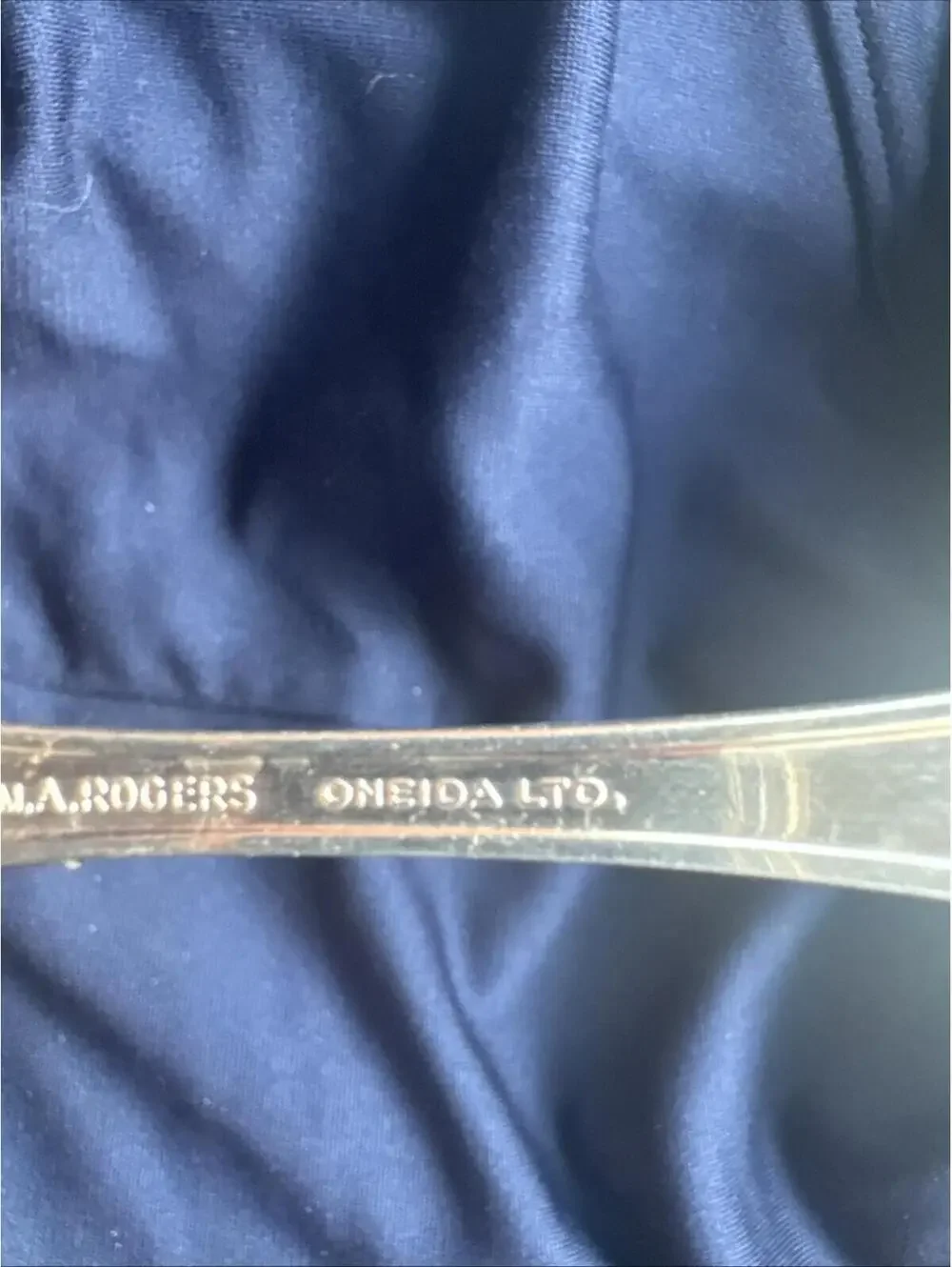 WM A Rogers Oneida Silver Plate Serving Spoon